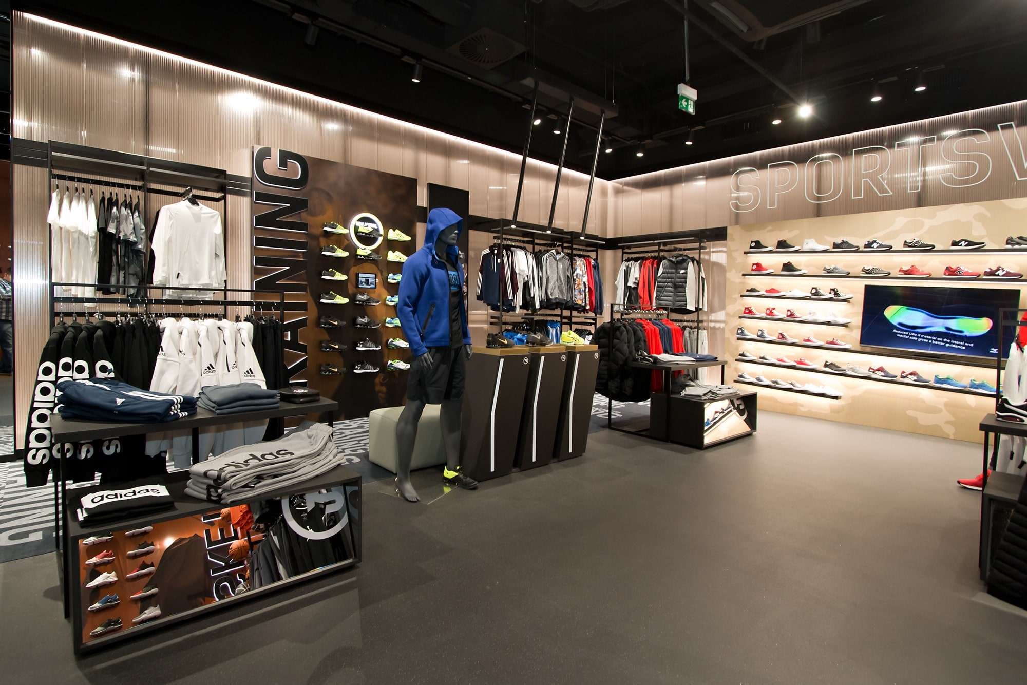 Moderen minimalizem v trgovini Tomas Sport Split