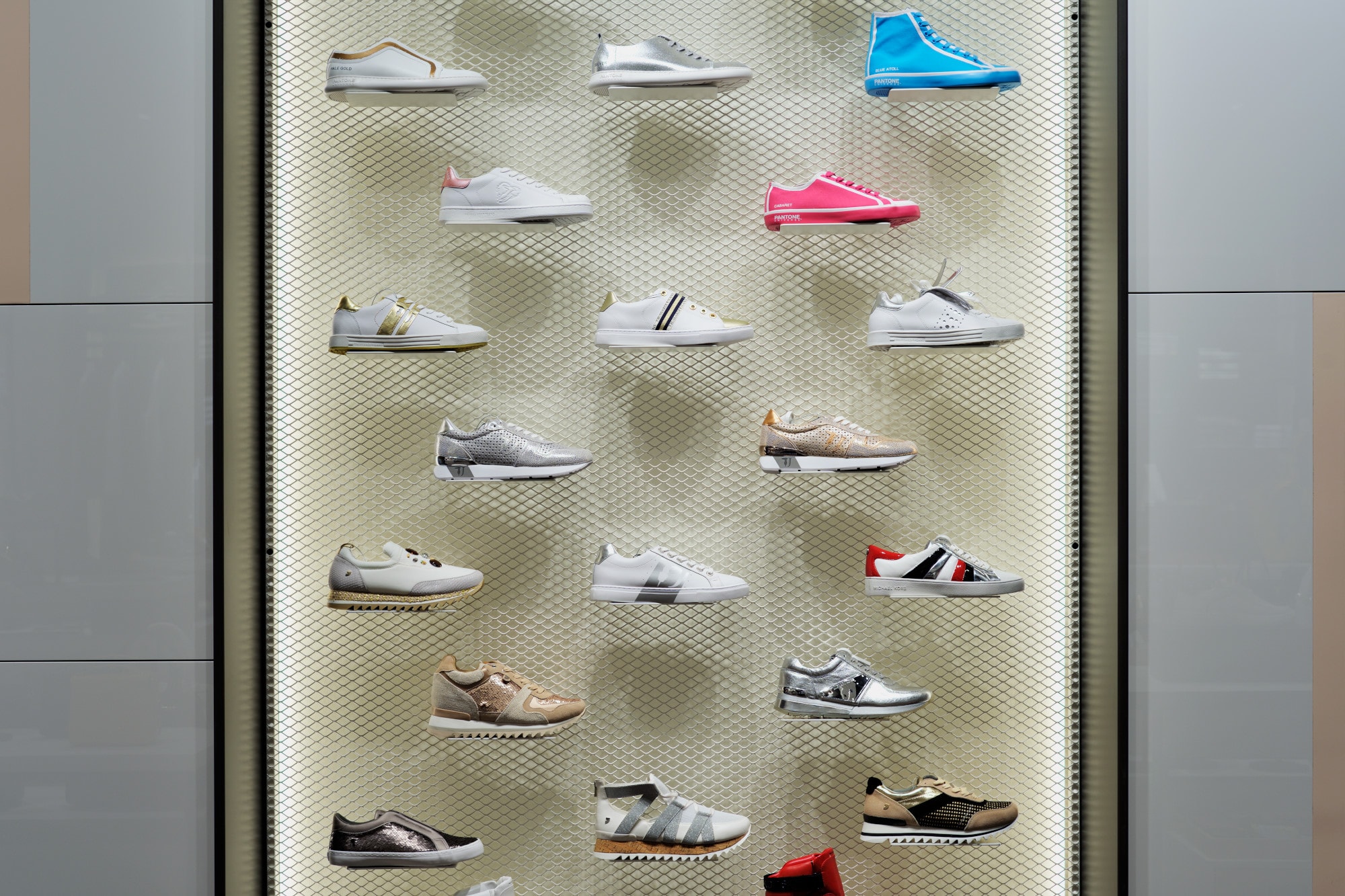 Shoes display wall in XYZ Villach store